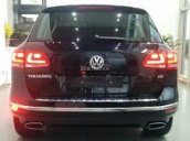 Xe gầm cao SUV nhập Đức Volkswagen Touareg GP 3.6l, màu đen. Thu Hương: 0902.608.293