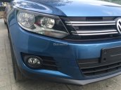 Dòng SUV Nhập Đức Volkswagen Tiguan 2.0l, màu xanh. Tặng 50 triệu tiền mặt - LH Hương 0902.608.293