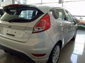 Bán ô tô Ford Fiesta Ecoboost 1.0l đời 2016, màu bạc giá cạnh tranh