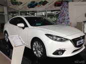 Bán Mazda 3 1.5 2018, giá ưu đãi nhất + tặng bảo hiểm thân vỏ, đủ màu, trả góp 85%, lh 0938 900 820