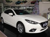 Bán Mazda 3 1.5 2018, giá ưu đãi nhất + tặng bảo hiểm thân vỏ, đủ màu, trả góp 85%, lh 0938 900 820