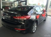 Bán xe Hyundai Elantra số sàn đời 2018, màu đen, hotline 0948945599 - Hỗ trợ vay 80% giá trị xe. Chỉ còn 1 xe