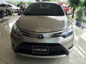 Bán xe Toyota Vios 1.5E model 2017, số tự động, màu bạc, giá tốt