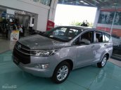 Cần bán Toyota Innova 2.0G đời 2017, màu bạc, giá chỉ 817 triệu