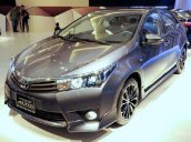 Bán xe Toyota Corolla Altis 2.0Q đời 2017, màu xám