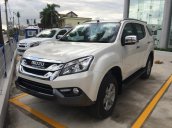 Cần bán xe Isuzu Mu-X AT đời 2017 SUV 7 chỗ, màu trắng, nhập khẩu nguyên chiếc