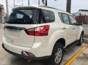 Cần bán xe Isuzu Mu-X AT đời 2017 SUV 7 chỗ, màu trắng, nhập khẩu nguyên chiếc