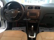 Bán ô tô Volkswagen Polo Sedan 1.6l đời 2014, màu đỏ, nhập khẩu, cam kết giá tốt, LH Hương 0902.608.293