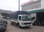 Bán Mitsubishi Canter 5 tấn đời 2017, màu trắng thùng bạt, thùng kín giao ngay