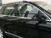 Dòng SUV nhập Đức Volkswagen Tiguan 2.0l đời 2016, màu đen. Tặng BHVC+dán 3M- LH Hương 0902608293