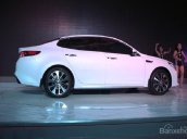 Bán Kia Optima GAT sản xuất 2018, màu trắng chính hãng 0938.988.726