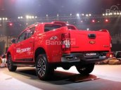 Bán tải Chevrolet Colorado High County phiên bản 2018 hoàn toàn mới, vừa ra mắt, full Option, màu trắng ông vua bán tải