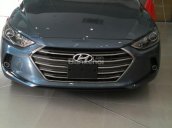 Hyundai Elantra màu xanh đá, khuyến mãi cực lớn khi mua xe, liên hệ: 0938 107 556