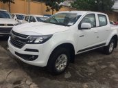 Cần bán xe Chevrolet Colorado 2.5 LT đời 2016, màu trắng, giá tốt