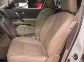 Cần bán xe Infiniti FX 35 năm 2008, màu trắng