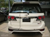 Toyota Fortuner đời 2017, máy xăng 1 cầu, số tự động - Khuyến mãi lớn dịp lễ 30/4. Xe giao ngay