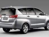 Toyota Vinh cần bán xe Toyota Innova E đời 2017, giá rẻ nhất - LH: 0973457999