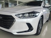 Hyundai Elantra tặng ngay phí trước bạ xe