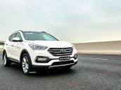 Bán Hyundai Santa Fe sản xuất 2018 màu trắng, hỗ trợ vay vốn 80% giá trị xe, có sẵn xe giao ngay