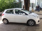 Bán Hyundai Grand i10 năm 2016, màu trắng, xe nhập