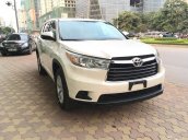 Toyota Highlander LE nhập Mỹ sản xuất 2016, màu trắng, nhập khẩu