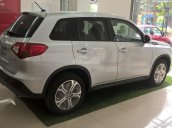 Suzuki Vitara Tây Hồ, màu xám nóc đen. Hỗ trợ vay vốn trả góp, đăng ký lưu hành xe