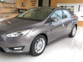 Ford Focus Titanium Ecoboost 4 cửa, giá tốt nhất