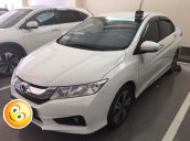 Bán Honda City 1.5 CVT sản xuất 2015, màu trắng chính chủ, 570tr