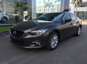 Cần bán Mazda 6 2.0 đời 2016, màu đen