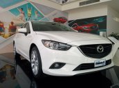 Bán xe Mazda 6 2.0 sản xuất 2016, màu trắng 