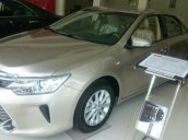 Bán xe Toyota Camry 2.0E đời 2016