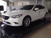 Bán xe Mazda 6 2.0 sản xuất 2016, màu trắng 