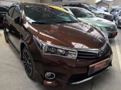 Cần bán xe Toyota Corolla altis 2.0V sản xuất 2015, giá 915tr