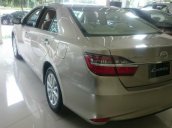 Bán xe Toyota Camry 2.0E đời 2016