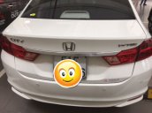 Bán Honda City 1.5 CVT sản xuất 2015, màu trắng chính chủ, 570tr