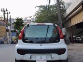 Cần bán gấp Peugeot 107 đời 2011, màu trắng chính chủ