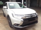 Bán Mitsubishi Outlander All New 2017, xe nhập Nhật, giao xe ngay, đủ màu, liên hệ: 094 667 0103