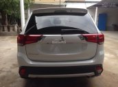 Bán Mitsubishi Outlander All New 2017, xe nhập Nhật, giao xe ngay, đủ màu, liên hệ: 094 667 0103