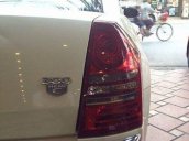 Cần bán Chrysler 300C đời 2005, màu trắng