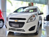 Bán Chevrolet Spark 1.2 LS năm 2016, màu trắng, chính hãng