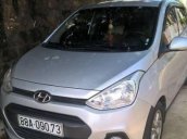 Cần bán gấp Hyundai i10 AT 2015