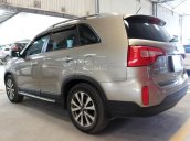 Bán Kia Sorento 2.2AT CRDi đời 2014, màu vàng giá cạnh tranh