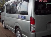 Cần bán gấp Toyota Hiace đời 2005 chính chủ