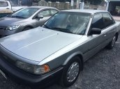 Cần bán Toyota Camry đời 1989, giá chỉ 89 triệu