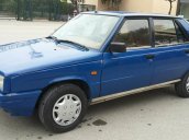 Bán Renault 19 sản xuất 1989, nhập khẩu nguyên chiếc, giá tốt