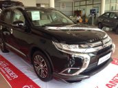 Bán Mitsubishi Outlander 2.4 CVT 2018, màu đen, 2 cầu, trả góp, giao ngay, giá 1 tỷ 048, LH 0911 373 343