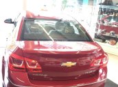 Bán Chevrolet Cruze 1.6MT 2017, giảm 70tr hết 28/2, vay 90% LS thấp (khó CM thu nhập), hỗ trợ thủ tục uber, grab taxi