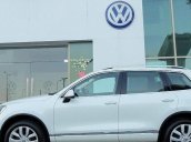 Bán Volkswagen Touareg GP đời 2016, màu trắng, nhập khẩu nguyên chiếc