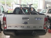 Bán Ford Ranger Wildtrak 3.2 Navigator, màu xám, nhập khẩu