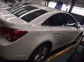 Cần bán Chevrolet Cruze LS đời 2015, màu trắng